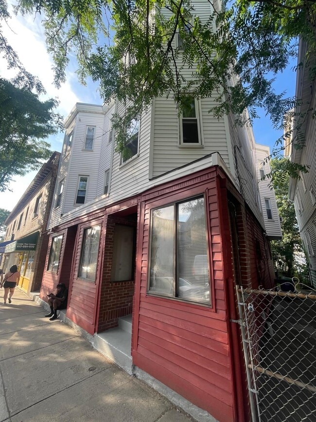 Building Photo - 213 Highland Ave Unit #A Rental