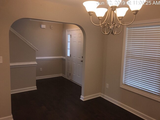 Photo - 124 Sorrel Ct