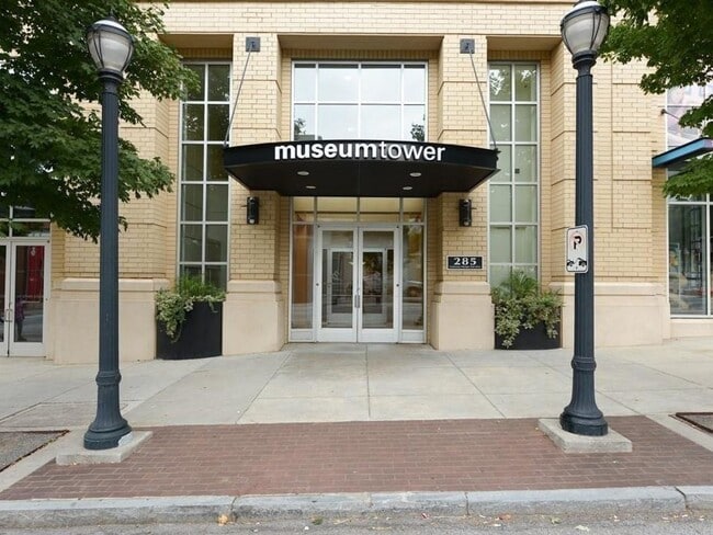 Photo - 285 Centennial Olympic Park Dr NW