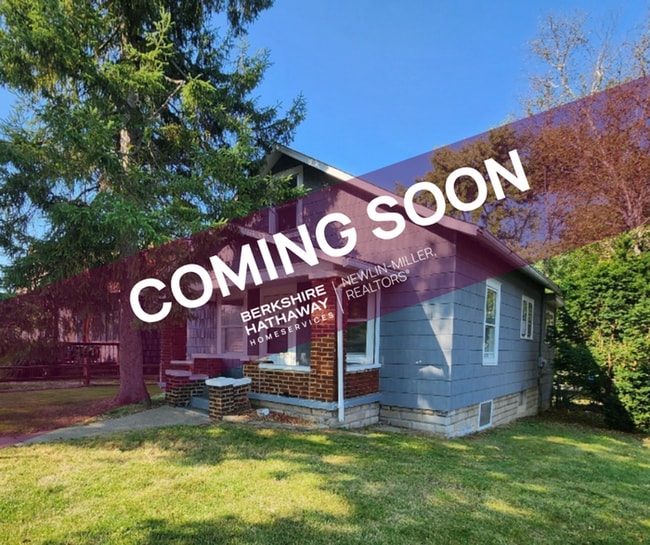 Building Photo - Cute 3 Bedroom Close to Shopping