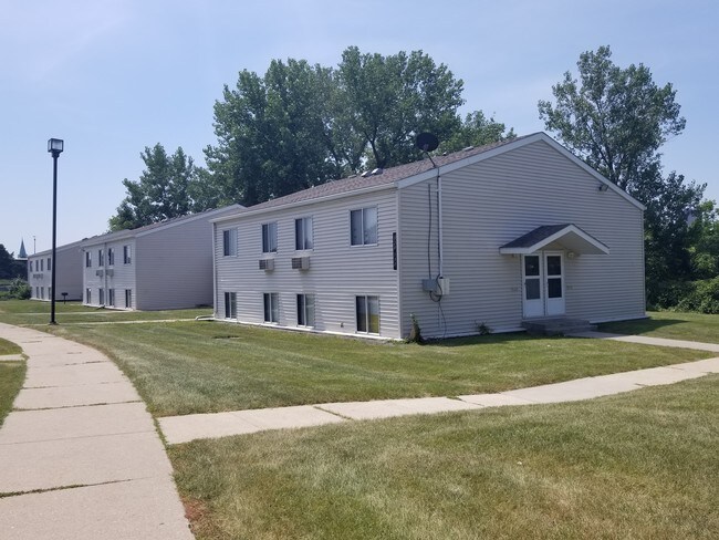 Photo - River Hills Apartments #2