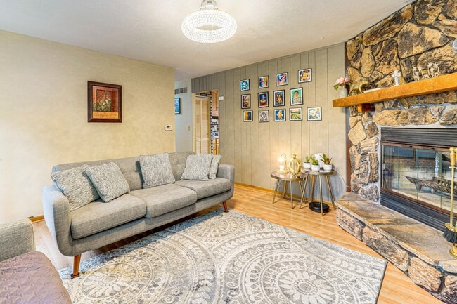 Photo - 117 Marryat Pl Unidad ID1306532P