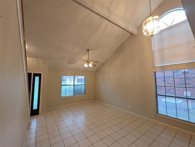 Photo - 2211 Rick Whinery Dr