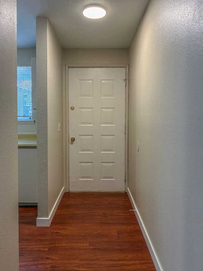 Photo - 230 SE 160th Ave