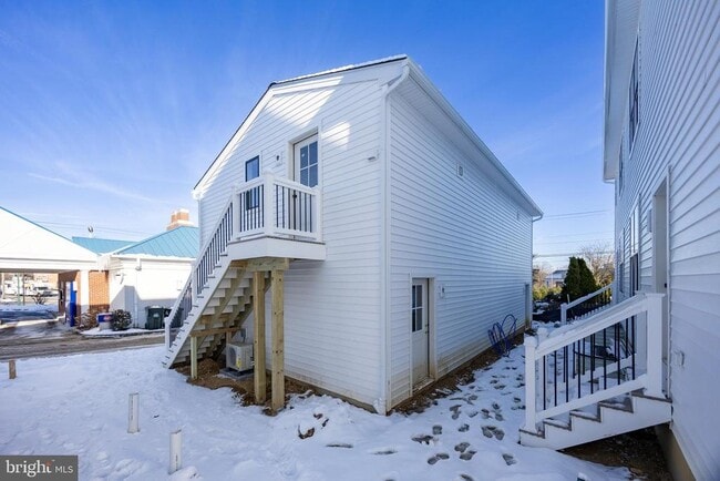 Photo - 453 E Franklin St Unit EFF