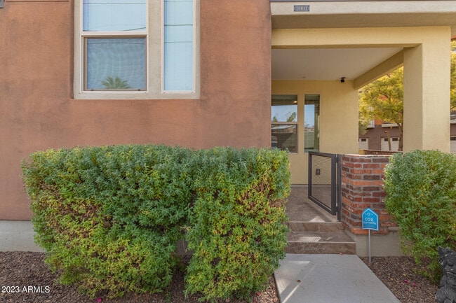 Photo - 4816 N Woodmere Fairway