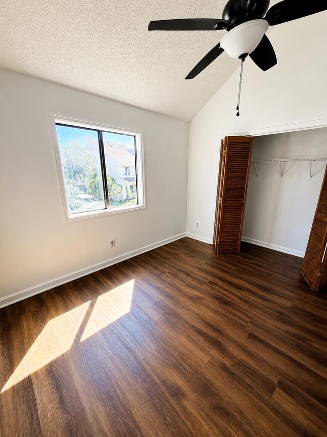 Photo - 510 Fairwood Lakes Dr