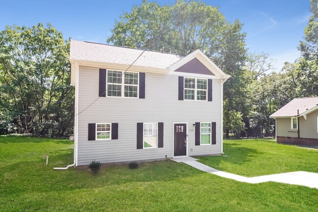Photo - 1115 Fifth St