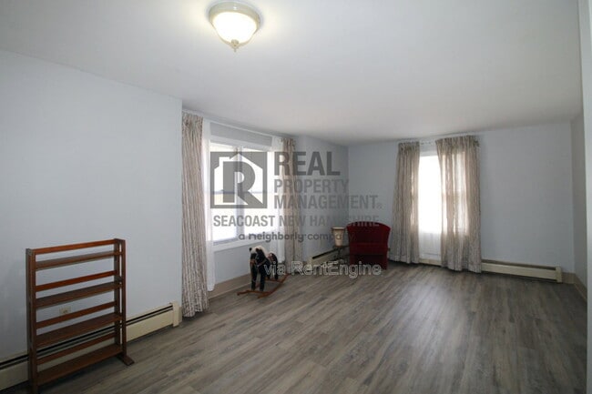 Photo - 17 Ellison Dr Unit 1