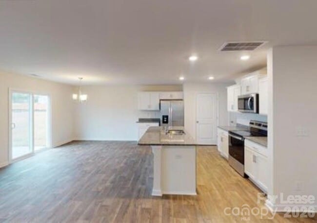 Photo - 7265 Finnigan Rd