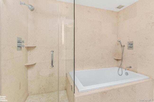 Photo - 640 W 237th St Unit 10C