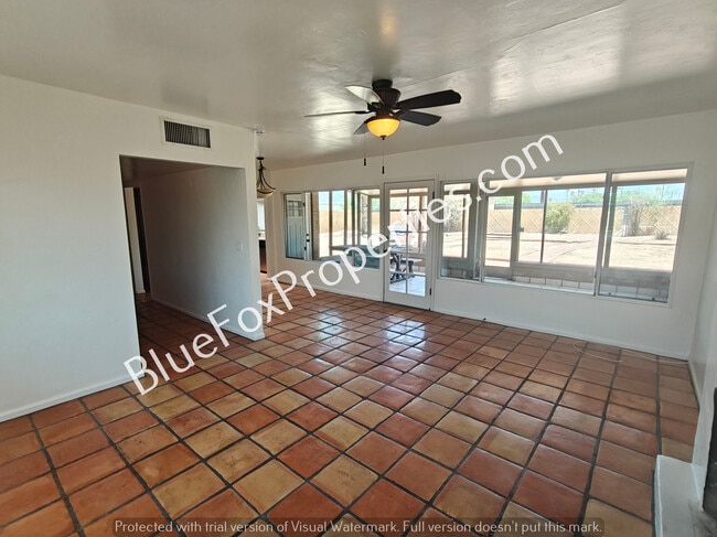 Photo - 2340 N Hampton St