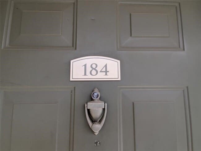 Photo - 8100 Creekbend Dr Unit 184