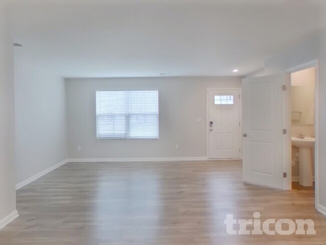 Photo - 5772 Camp Ct