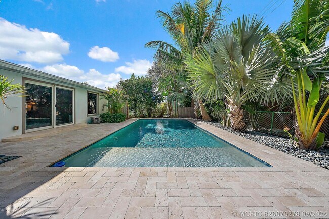 Photo - 253 Costello Rd