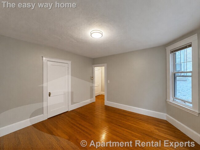 156-158 Summer St Unit #107