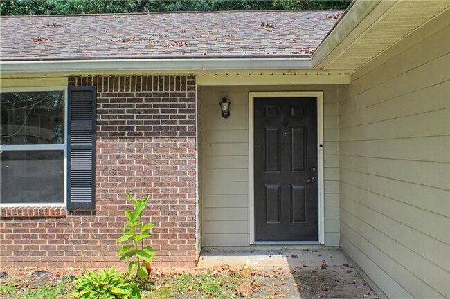Photo - 4189 Hopkins Lake Dr NW