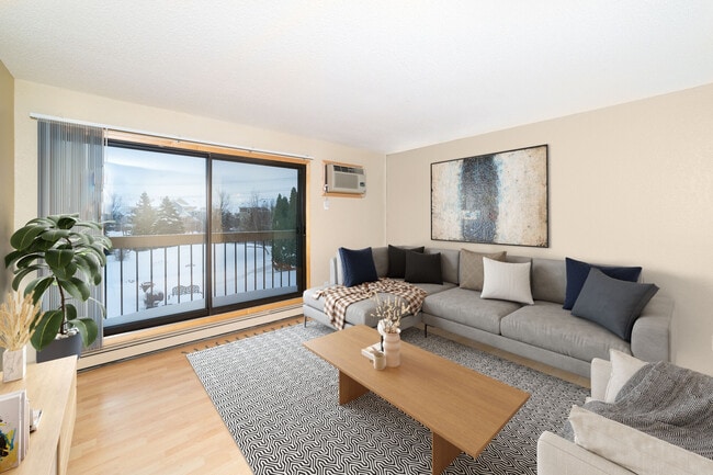 Maple Ridge Apartment Homes