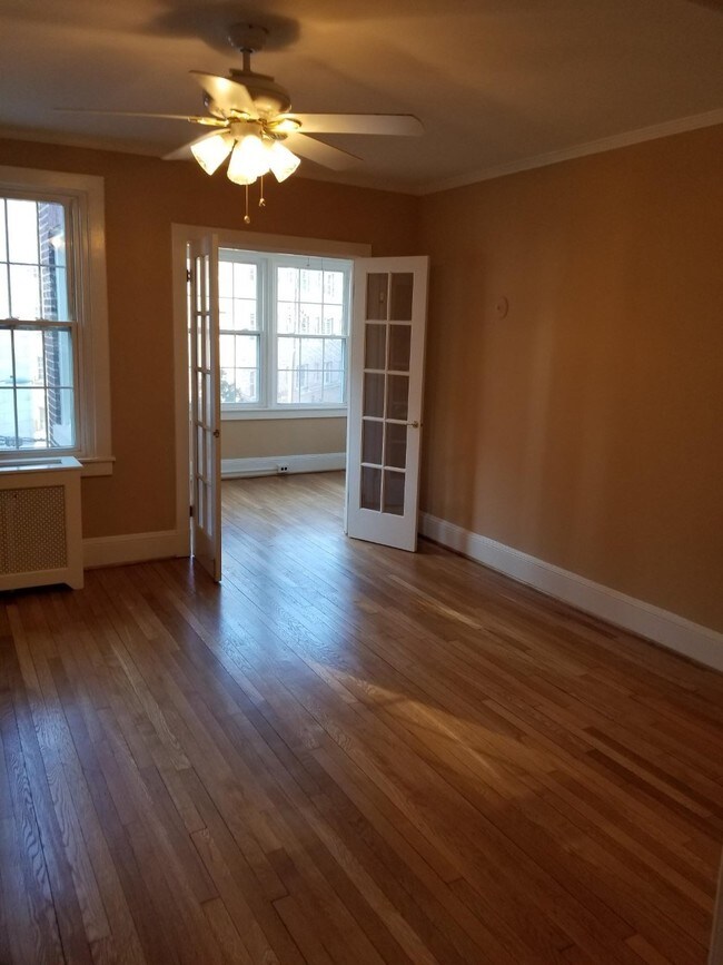 Photo - 3800 Canterbury Rd Unit E