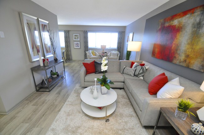 414 Flats - Model Living Room