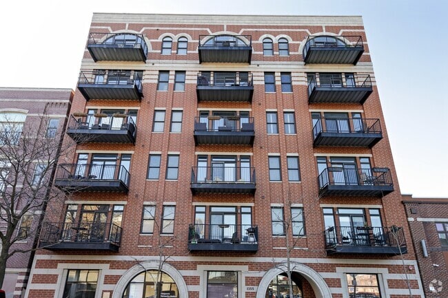Building Photo - 1355 W Washington Blvd Unit 5A Rental