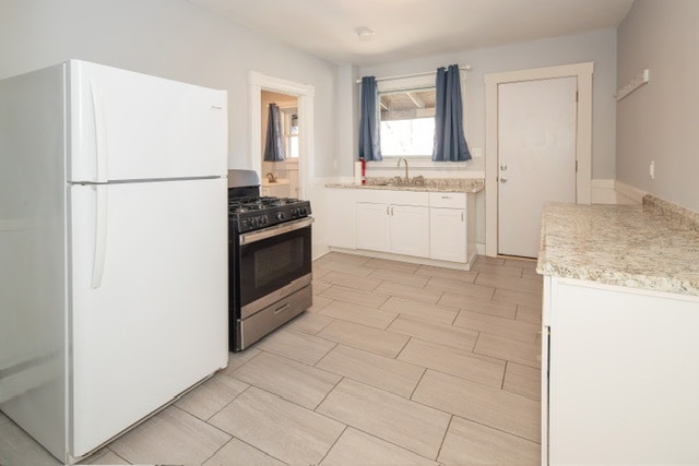 Building Photo - 230 Marble St