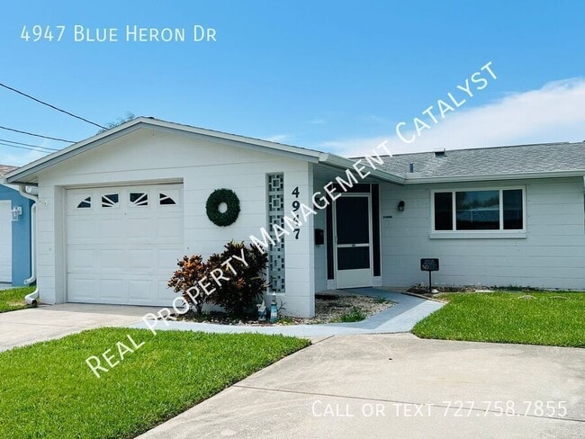 Building Photo - 4947 Blue Heron Dr Rental