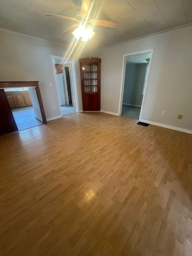 Photo - Athens - 2 Bedroom 1 Bath