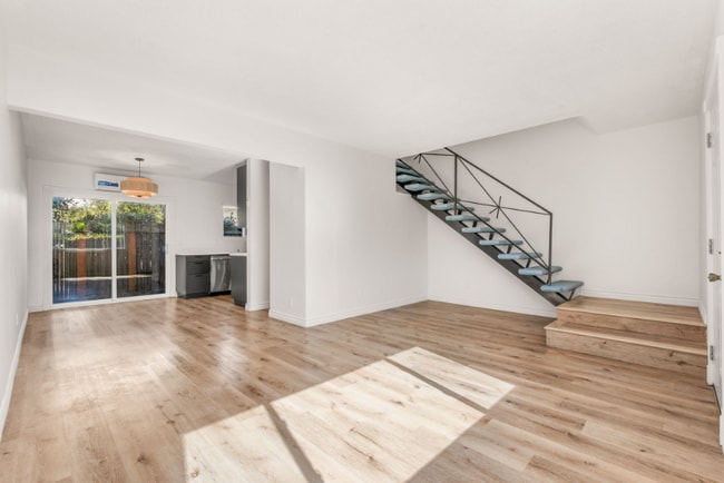 Photo - 1937 22nd St Unit 1