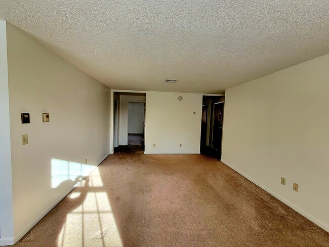Photo - 15 North St Unit 15A North Apt4