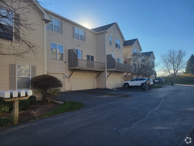 Building Photo - 476 Littleton Trail Rental