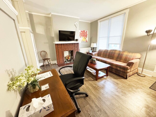 Photo - 4212 Haldane St Unit Apt 1