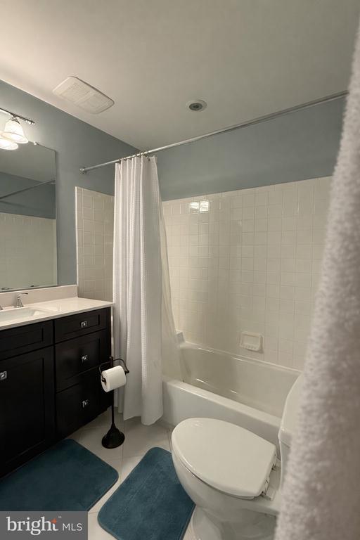 Photo - 20575 Snowshoe Square Unidad 301