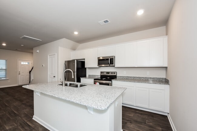 Photo - 704 Duck Grv Wy