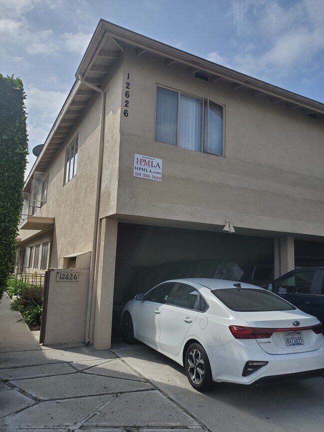 Photo - 12626 Caswell Ave Unit 6