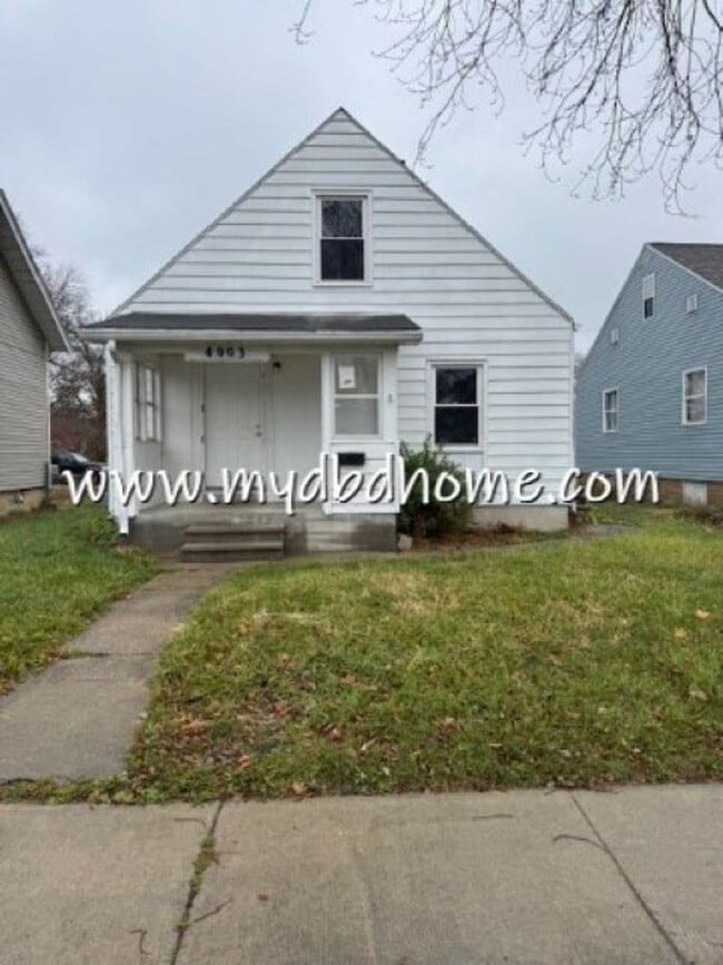 Building Photo - 4003 Reed St