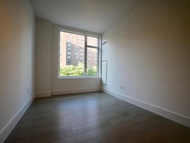 510 E 14th St Unit 512