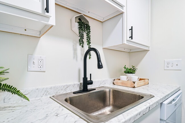 Photo - Sutton Avenue Apartments