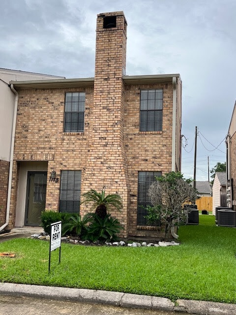 end unit - 1178 Green Meadow St Townhome
