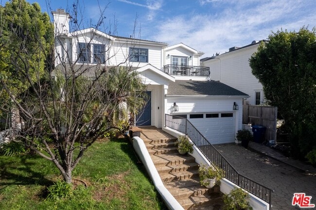 Photo - 1152 Hartzell St