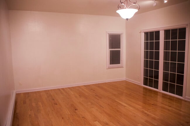 Photo - 8203 Park Ave SE Unidad #1