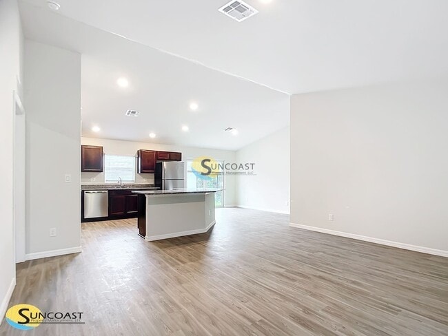 Photo - 1631 SW 160th Pl