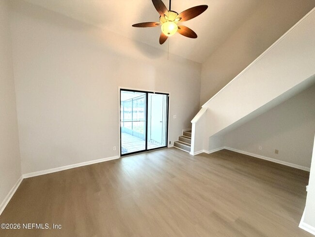 Photo - 5646 Pinebay Cir S