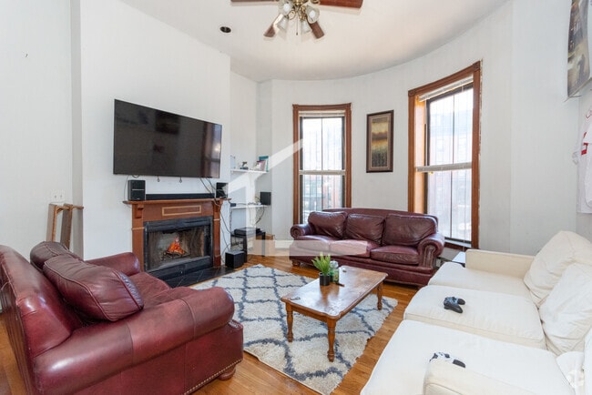 Building Photo - 486 Massachusetts Ave Rental