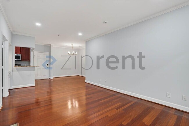 Photo - 2921 Lenox Rd NE