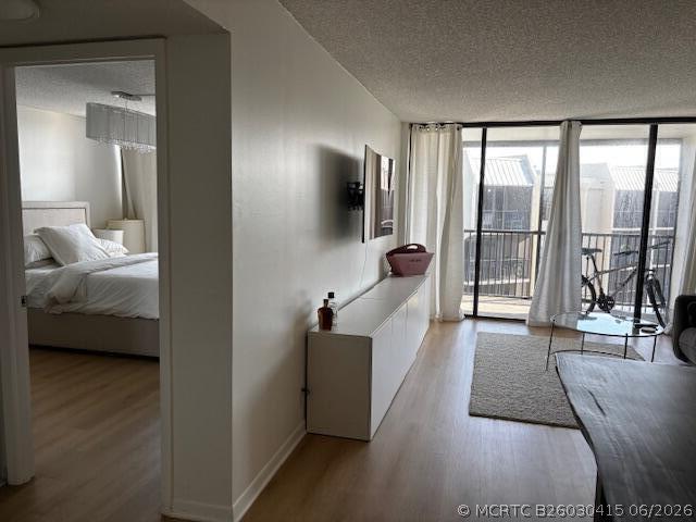 Photo - 20 Royal Palm Way Unit 6010