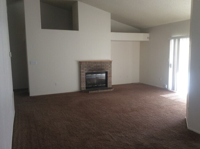 Photo - 7314 Sandrinilla St