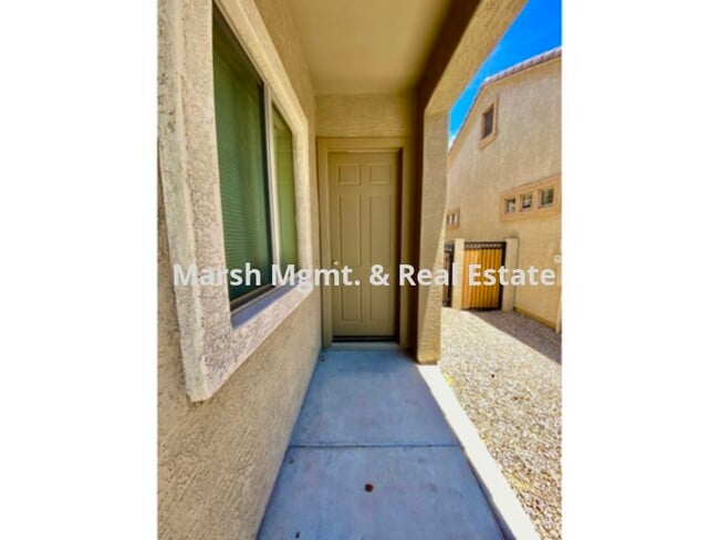 Photo - Great home offering a split floor plan with 3 bedrooms in Tempe.