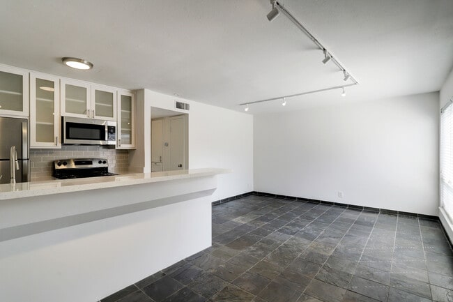 3602 Garrott St Houston, TX, 77006