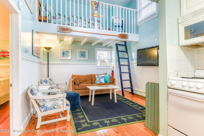 Photo - 35 Ocean Pathway